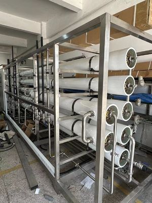 سعر جيد 5 مراحل النظام RO الصناعي 500-1000 M3 في اليوم 98٪ معدل الرفض 150-300 Psi الانترنت