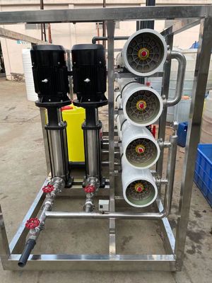 سعر جيد نظام التحكم في PLC النانوفيلترة 50-80% معدل الاسترداد نطاق درجة الحرارة 5-40.C الانترنت